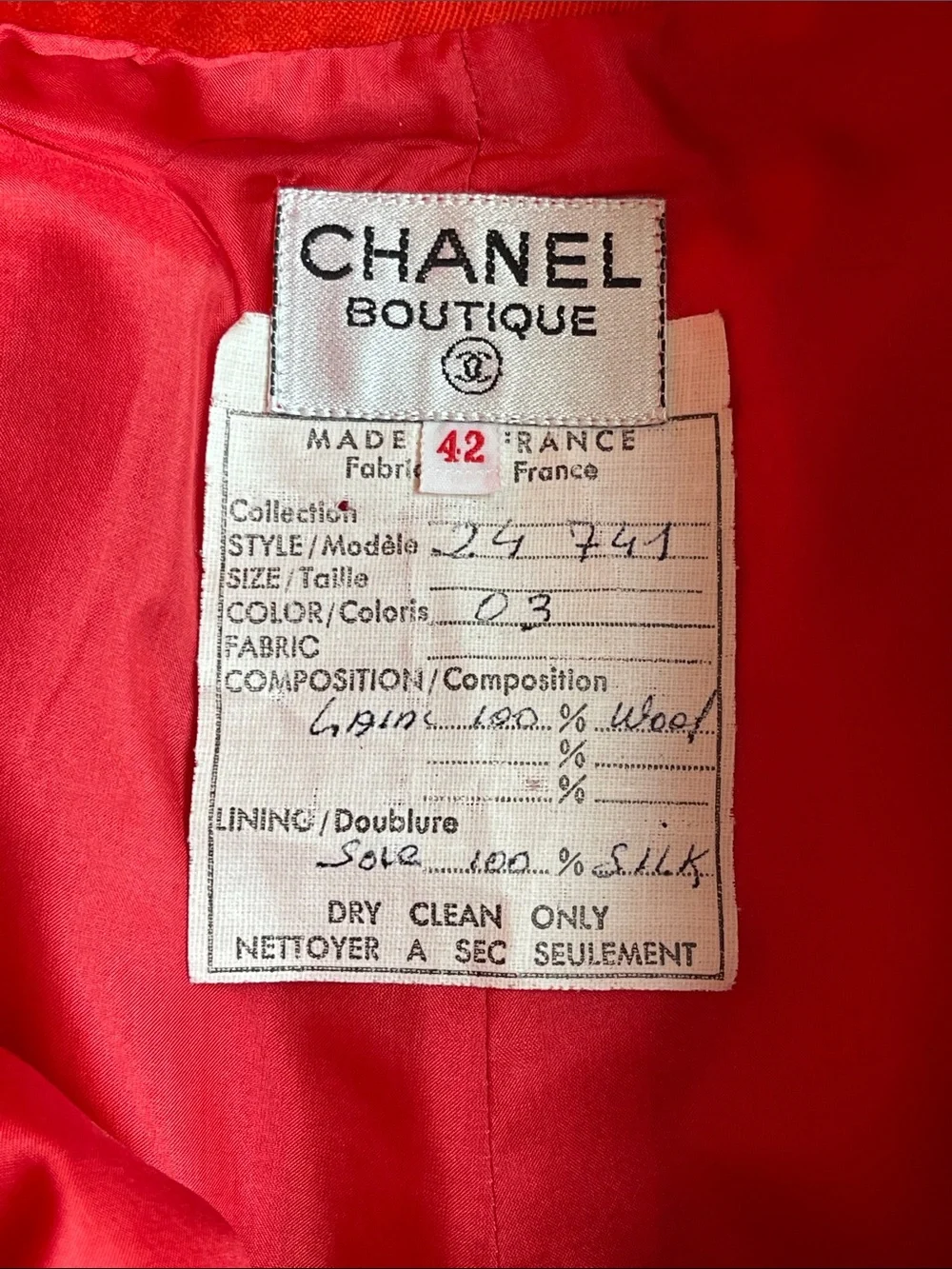 CHANEL Boutique Vintage 100% Wool Pleated Shorts Women’s Red FR 42 (US 8/10)